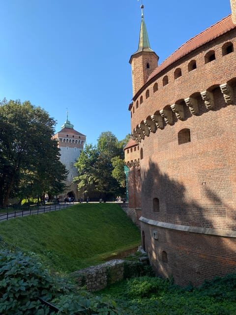 Krakow: Old Town and Kazimierz Guided Bike Tour - Price and value: why $47 can make sense for a 3-hour plan