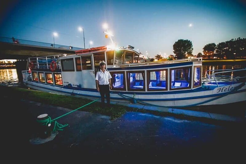 Krakow: Private Evening Boat Tour - Salwator to the Jewish district: bridges, monasteries, and riverfront angles
