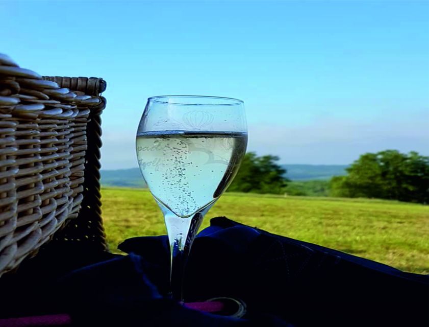 Kraków: Private Hot Air Balloon Flight with Champagne - Meeting at Dracop Serwis: what to do when you arrive