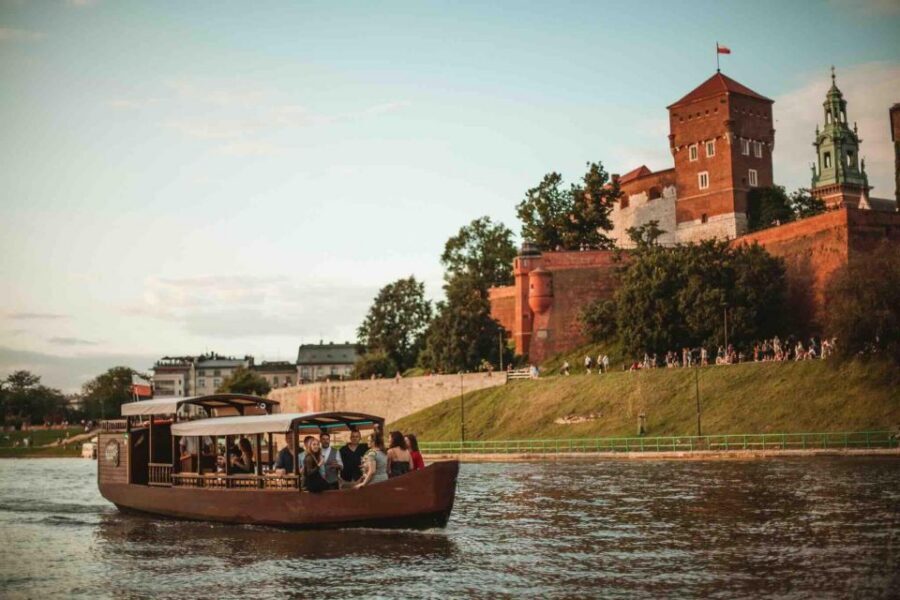 Krakow: Private Traditional Gondola Cruise - FAQ