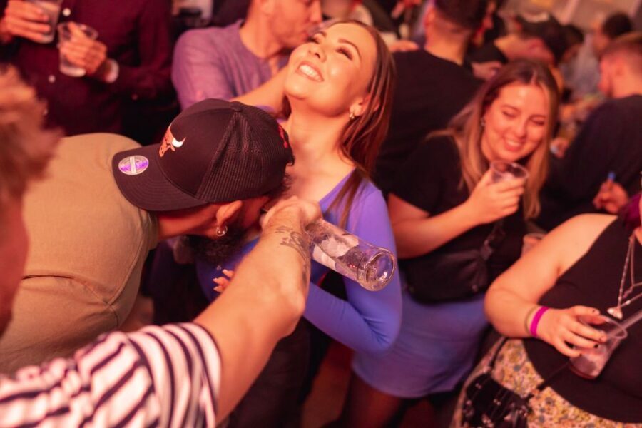 Krakow: Pub Crawl with 1 Hour of Unlimited Alcoholic Drinks - Photos and the photographer: fun memories with an opt-out option