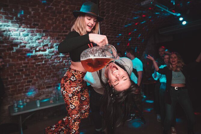 Krakow Pub Crawl with Free Alcohol & Karoake +4 Clubs/Bars - Krakow Nightlife, With an Open Bar and VIP Lines