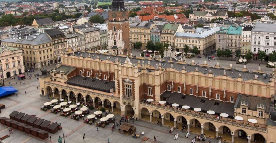 Krakow: Rynek Underground Museum Guided Tour - Rynek Underground: Why This Museum Feels Like Time Travel