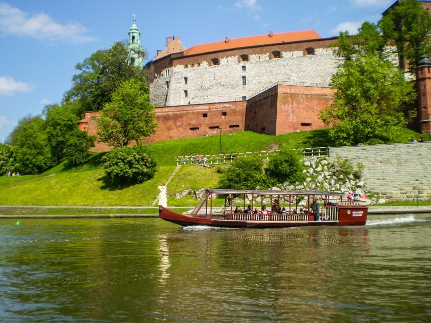 Krakow: Scenic River Cruise - Why the Vistula River gives you a smarter Krakow overview