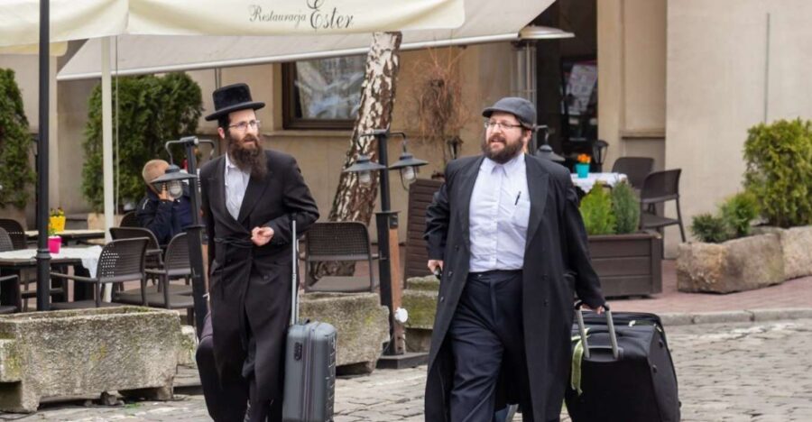 Krakow: Schindler's Factory and Jewish Ghetto Guided Tour - Meeting at Schindler Factory: how to start smoothly
