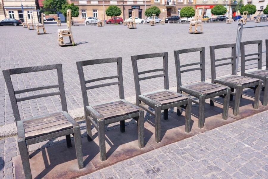 Krakow: Schindler's Factory & Ghetto Guided Tour - What you’ll see inside: Kraków under Nazi Occupation 1939–1945