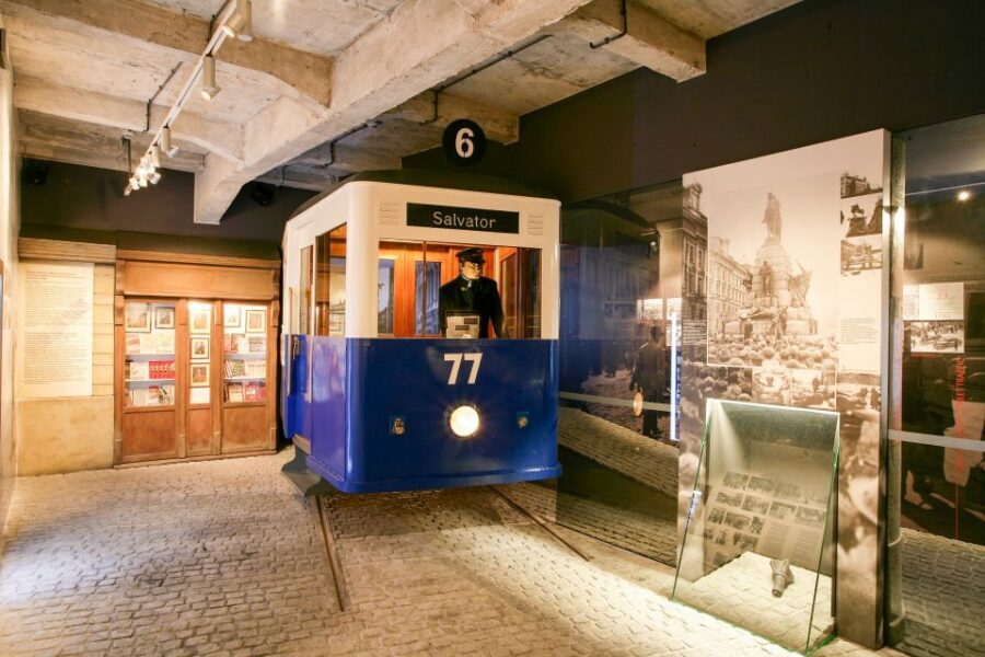 Krakow: Schindler's Factory Guided Tour with Entry Ticket - Getting In at ul. Lipowa 4 Without Wasting Time