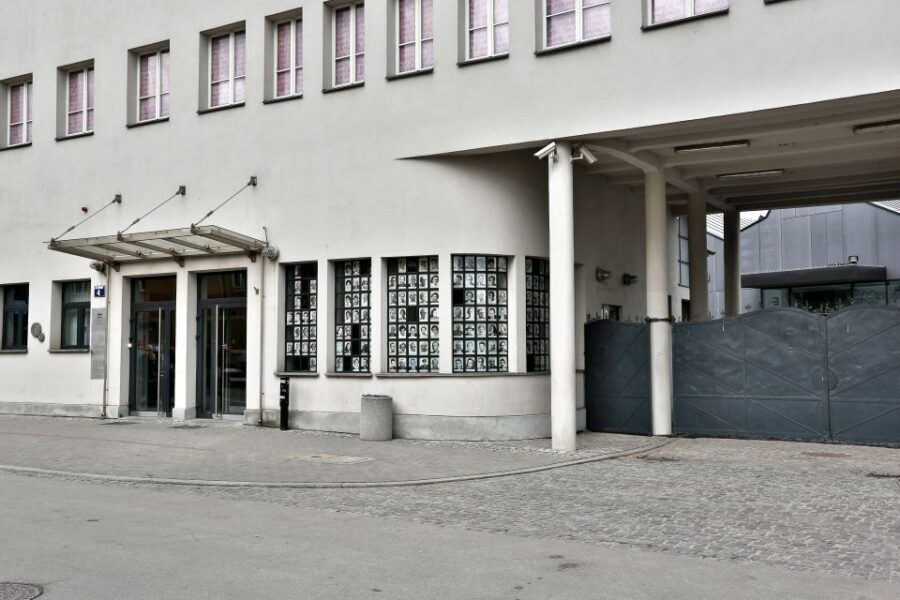Krakow: Schindler's Factory Guided Tour with Entry Ticket - Where This Fits in Your Krakow Plan (and Beyond)