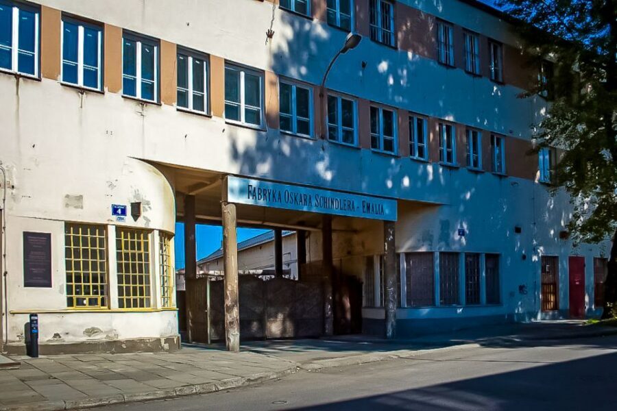 Krakow: Schindler’s Factory Guided Tour with Ticket - Should you book Schindler’s Factory with a guided ticket?