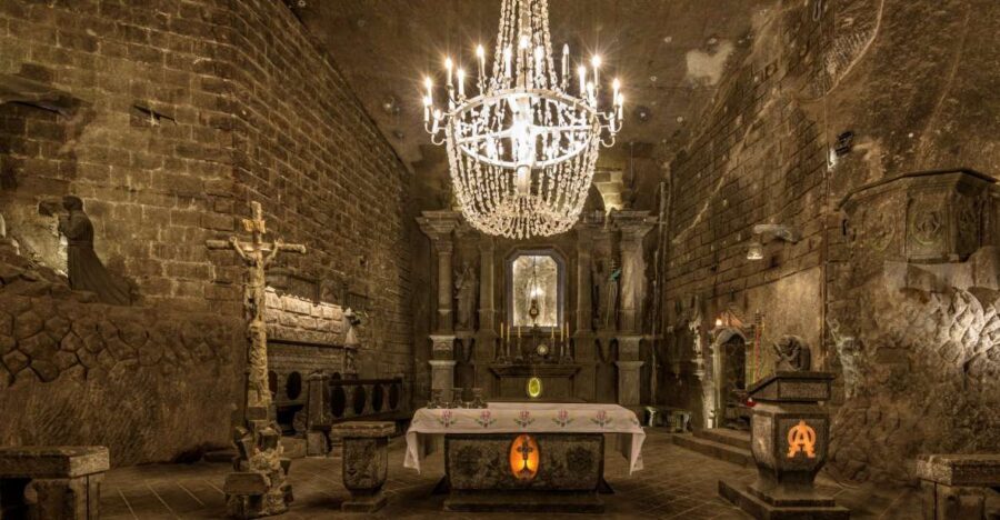 Krakow: Schindler's Factory, Jewish Ghetto & Salt Mine Tour - St. Kinga’s Church and 20 halls on a 3+ kilometer route