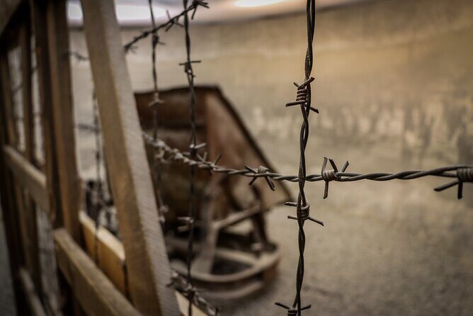 Krakow Schindler's Factory Museum Guided Tour in English - What you actually see: Schindler’s office and the WWII exhibition focus
