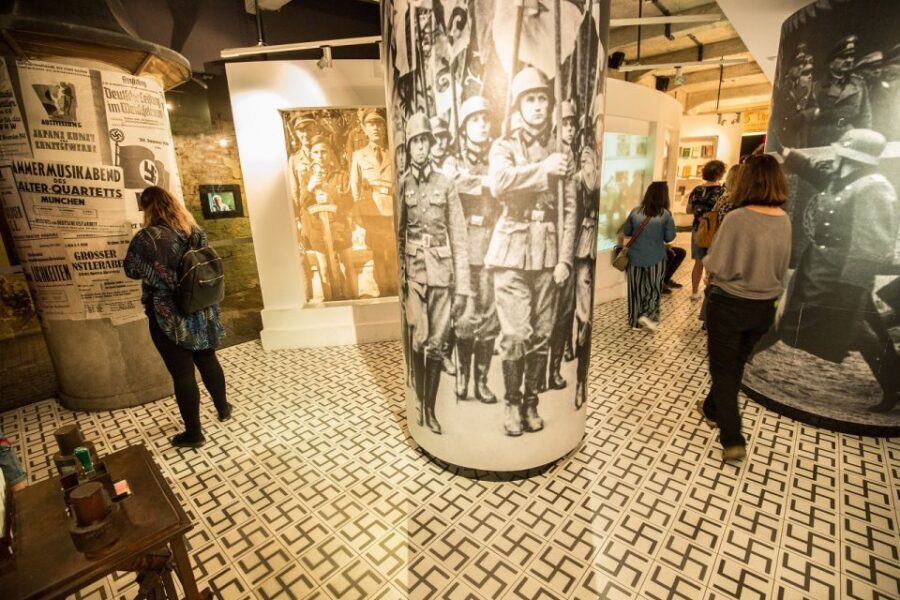 Krakow: Schindler's Factory Tour with Entrance Ticket - The 1.5-Hour Guided Walk: What Happens Once You’re Inside