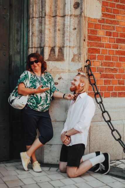Krakow: Spooky Tales Guided Walking Tour - Executioners, Chapel Waiting, and the Last Night on Earth