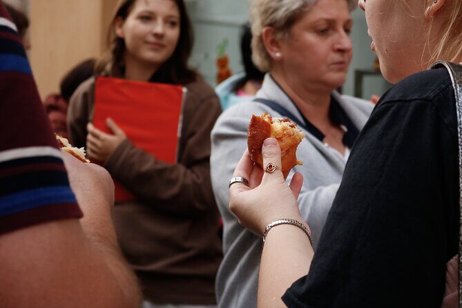Krakow: Street Food Tasting Walking Tour - Sweet Finish: Polish Desserts and the Day-Ending Portion