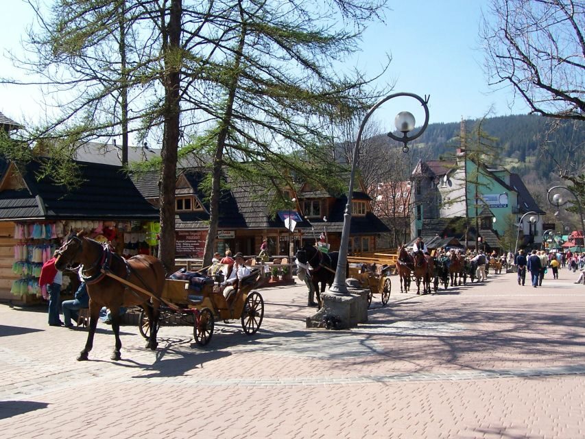 Krakow: Tatra Mountains and Zakopane Full-Day Private Tour - Villa Atma and Na Pęksowym Brzyzku: Zakopane’s quieter, more emotional side