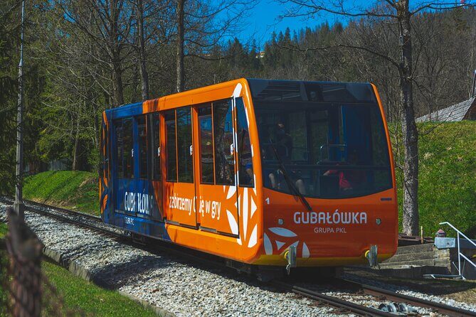 Krakow to Zakopane: Funicular, Tasting and Thermal Baths Day Trip - Gubałówka funicular: fast access to mountain views