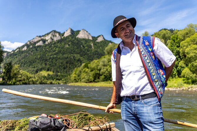 Krakow: Traditional Dunajec River Rafting with Mountain Chairlift - Czorsztyn Castle: the fort on Castle Mountain above Czorsztyn Lake