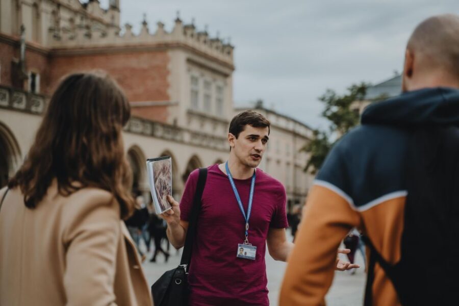 Krakow: Traditional Polish Food and Drinks Tasting Tour - Where you meet at Piotr Skarga Square (and where you end)
