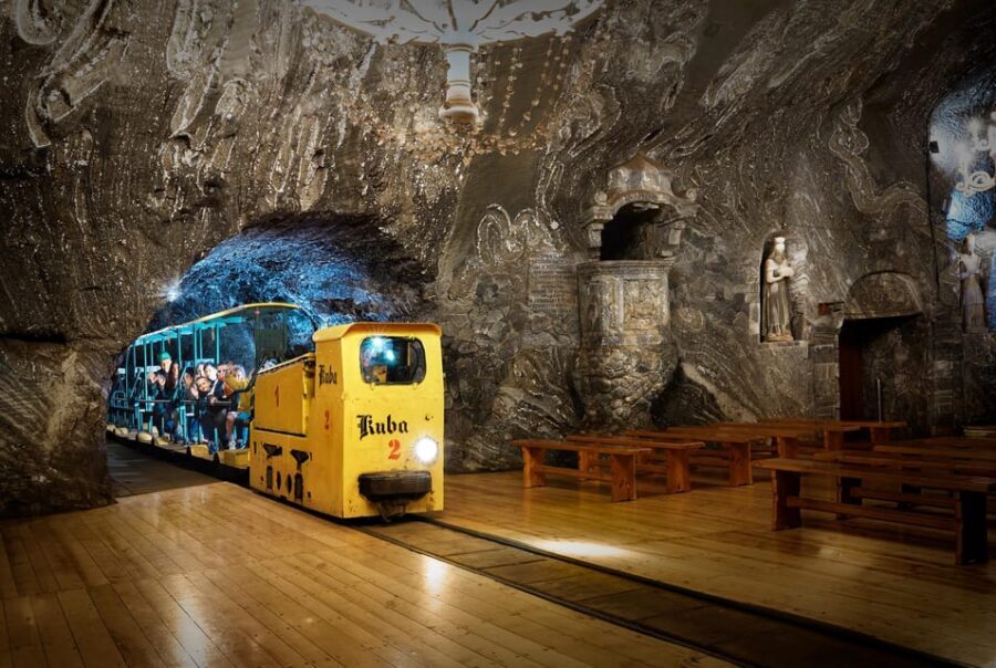 Krakow: UNESCO Underground Boat Expedition & Salt Mine Tour - The Krakow-to-Bochnia transfer: smooth, but plan for walking time