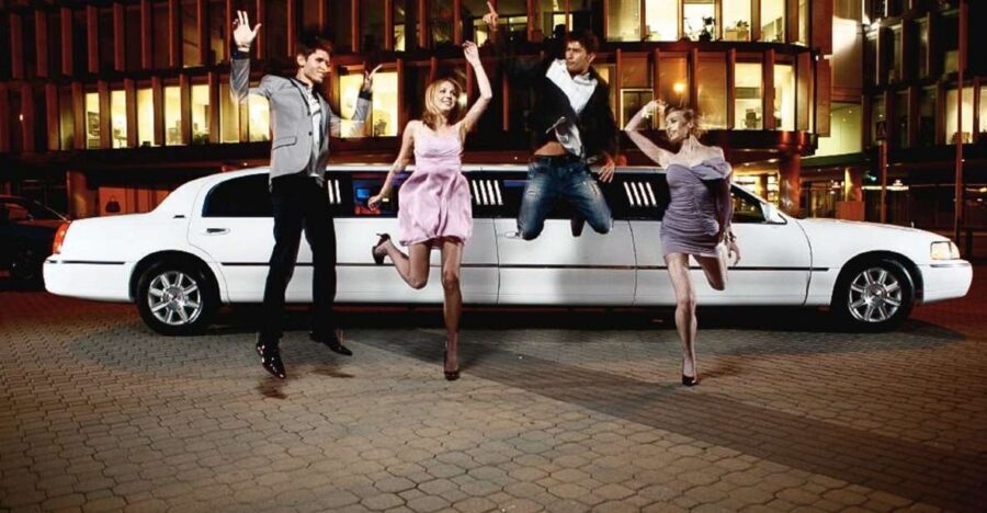 Krakow: VIP Limo Party Tour - How the VIP Limo Party Works From Hotel Pickup to Club Doors
