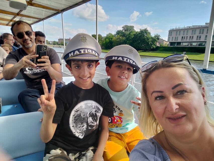Krakow: Vistula River Cruise with Historical Views - Wawel Castle, Church on the Rock, and the Norbertine Monastery
