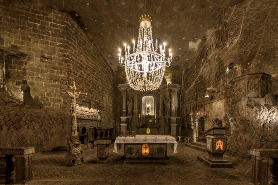Krakow: Wawel Castle, Cathedral, Salt Mine, and Lunch - A Full-Day Royal-and-Salt Tour from Krakow