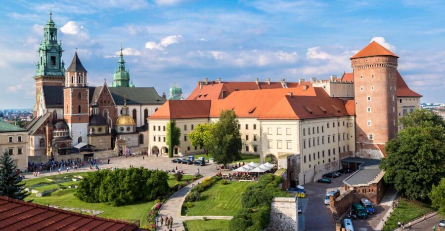 Krakow: Wawel Castle, Cathedral, Salt Mine, and Lunch - Price and value: what you’re really paying for at $152