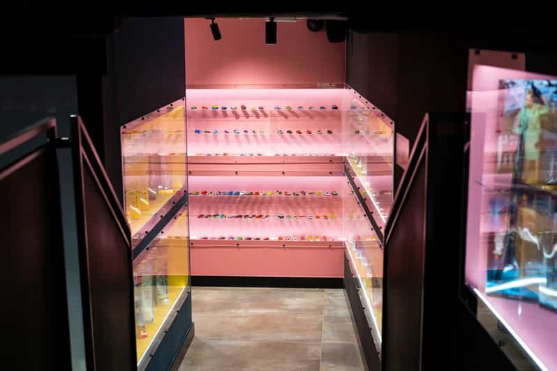 Krakow: Wheels & Heels Entrance Ticket - The Barbie Room: Nearly 1,000 Dolls and Real History