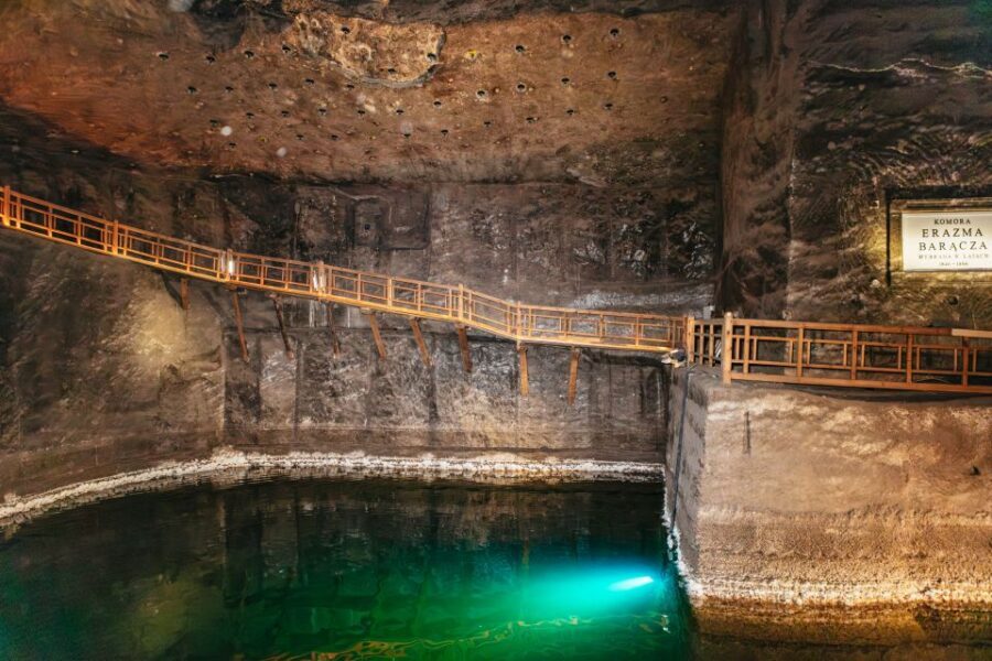 Krakow: Wieliczka Salt Mine Guided Tour with Transport - The Salt Mine World You Walk Into From Krakow