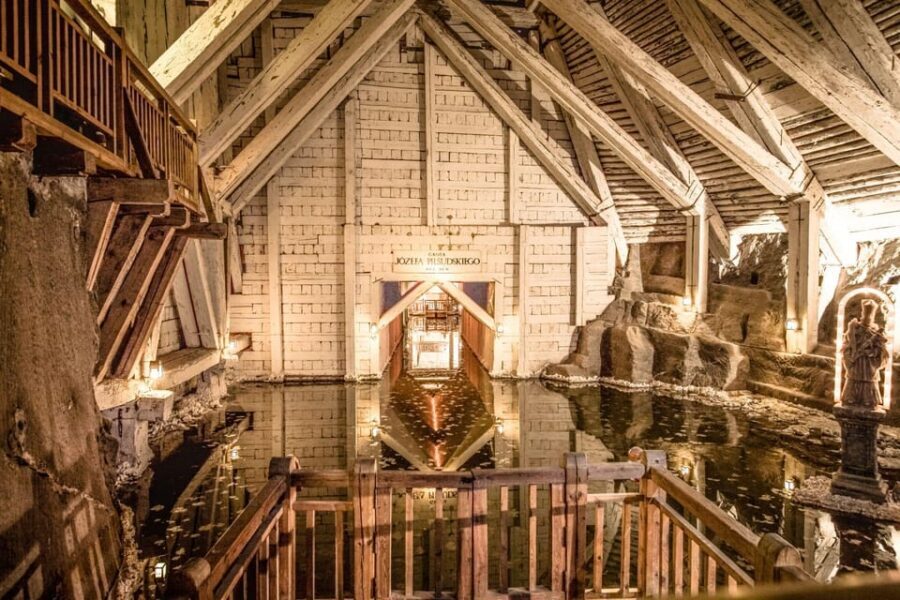 Krakow: Wieliczka Salt Mine Skip-the-Line Live Guided Tour - Value check: is this $33 skip-the-line tour worth it?