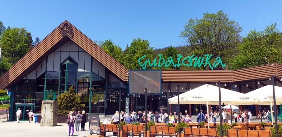 Krakow: Zakopane, Funicular, Cheese, and Highland Day Trip - Free Time in Zakopane and Krupówki Street: Where You Choose Your Own Flavor