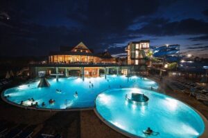 Krakow: Zakopane & Hot Springs Tour with Cable Car (Hotel Pickup) - The Bus Ride Reality: Comfort, Timing, and Snacks