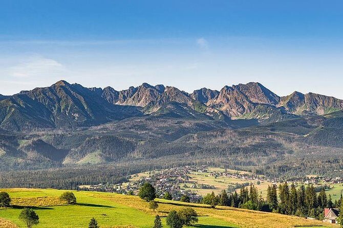 Krakow: Zakopane with Thermal Baths, Cable Car & Hotel Pickup - The first mountain-town rhythm: Zakopane in manageable chunks