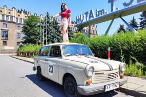 Legendary Private Nowa Huta Communism Tour with Crazy Guides - Stop 2: The 1950s Socialist Shop (Cepelex) for Folk Art and Time Capsule Interior
