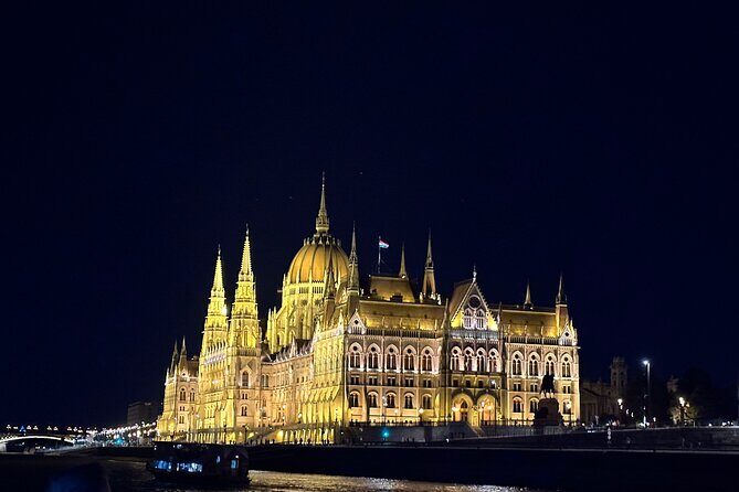 Luxury Private Transfer from Krakow to Budapest - The 6-Hour Stretch: Timing, Road Changes, and Rest Breaks