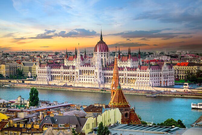 Luxury Private Transfer from Krakow to Budapest - Vehicle Reality Check: Sedan vs Van (and Why It Matters)