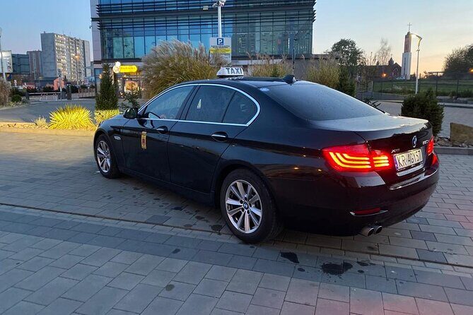 Private Airport Transfer from/to Krakow Balice Airport - The Driver Experience: English Help and Luggage-Friendly Attitude
