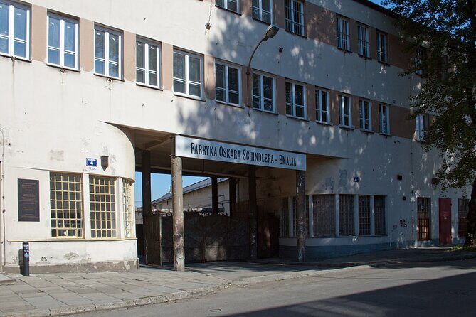 Private Guided Tour: Oskar Schindler's Factory - Entering Fabryka Emalia Oskara Schindlera with skip-the-line access