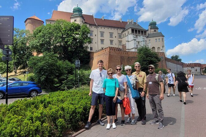 Private Krakow City Tour by Car and Walk with private tour guide - Why This Private Car-and-Walk Format Works in Krakow