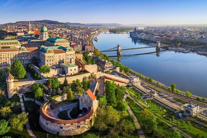 Private transfer from Krakow to Budapest or from Budapest to Krakow - Key points before you book