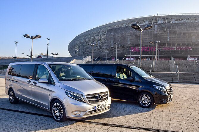 Private Transfer from/to the Krakow Airport - Meeting Your Driver: Arrivals Hall Sign and Easy Pickup