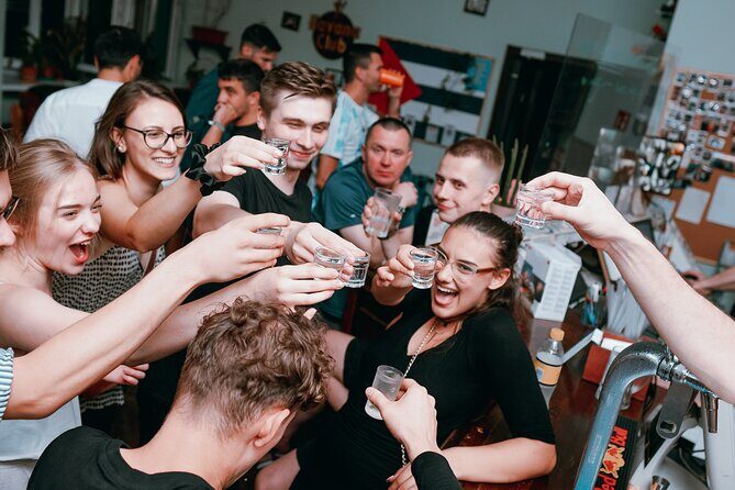 Pub Crawl + Unlimited Drinks + VIP entry + Drinking Games & Photographer - The drinks plan: open bar for one hour, then free shots later