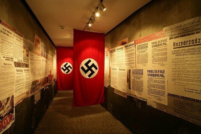 Schindler's Factory in Krakow: Guided Tour & Skip the Line Ticket - Guided vs self-guided: what changes in the 1.5–2 hours