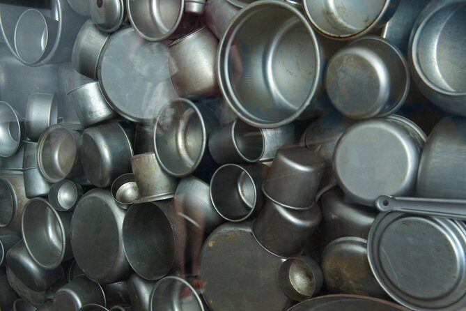 Schindler's Factory in Krakow: Guided Tour & Skip the Line Ticket - Group size, pacing, and the reality of narrow rooms