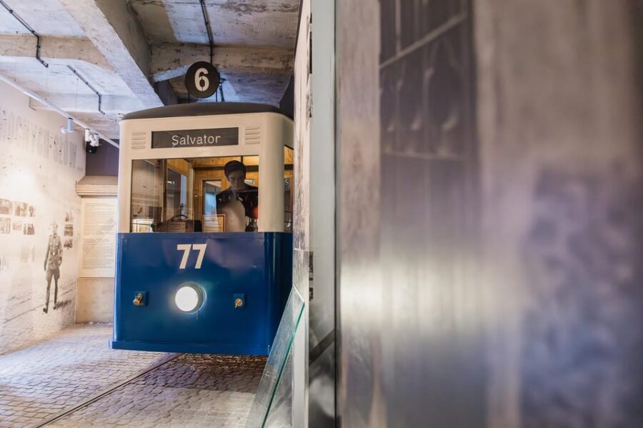 Schindler's Factory Skip-the-line Guided Tour with Options - Museum rules that affect your visit (ID, bags, photos, headphones)
