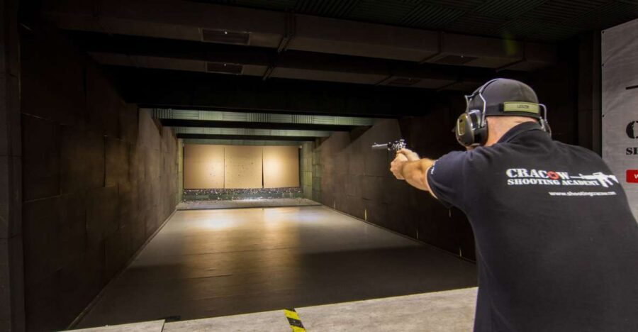 Shooting Range Experience! - Shooting Range in Kraków at Winnicka 52: Getting There Without Stress