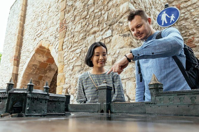 The Heart of Krakow: Old Town & Wawel Castle Private Tour - Starting at the Live Bagel Museum: Stary Kleparz’s story in plain sight