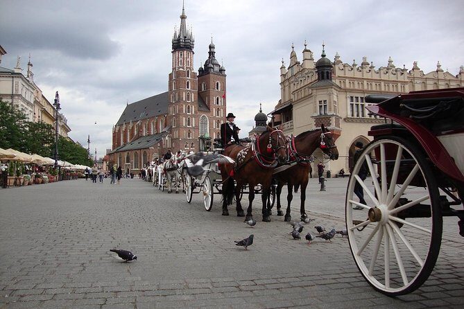 Ultimate Krakow & More 3 Day Private Tour - Krakow’s Royal Route, Wawel sights, and Kazimierz in one guided sweep