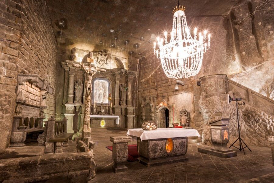 Unesco List; Wieliczka Salt Mine Half-Day Tour from Kraków - Going deeper: the third level and the lift back up