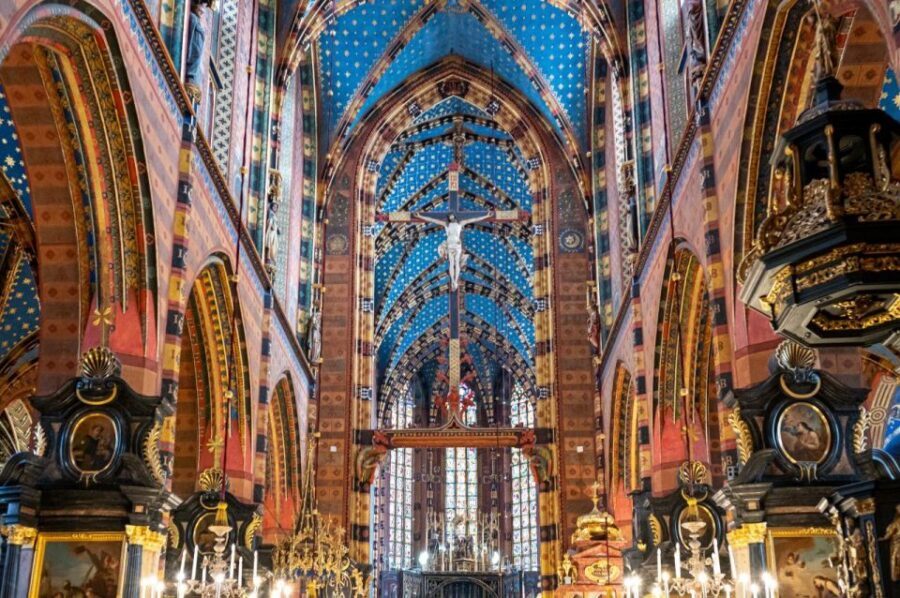 Wawel Castle, Old Town with St. Mary's Church Guided Tour - Price and value: what $88 gets you and what to check before you book
